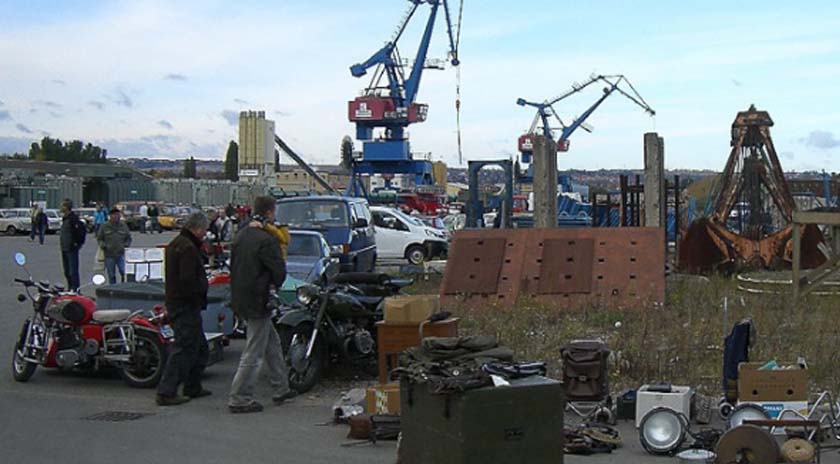 Oldtimer- & Teilemarkt Dresden